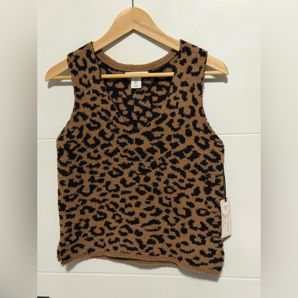 ✨NWT✨Cupcakes & Cashmere:Tank Top & Shorts Pajama Set-Size S (ptp approx 17.5in) - Picture 2 of 15